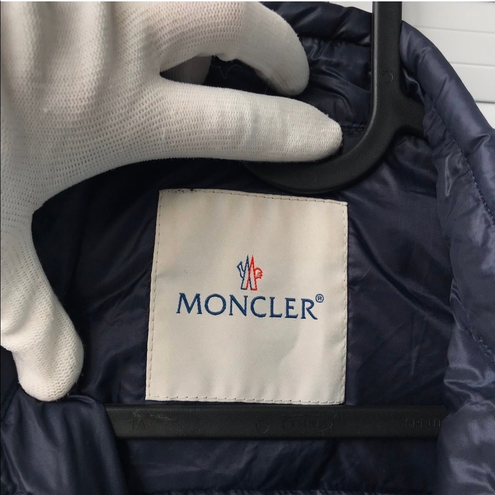 Moncler Jacket - Picture 7 of 10